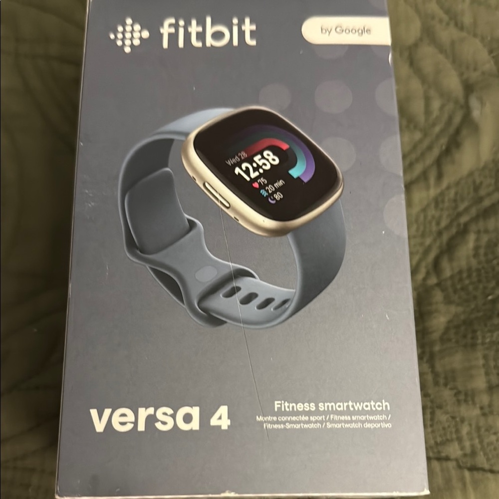 Fitbit Versa 4  Smartwatch with Health Tracking